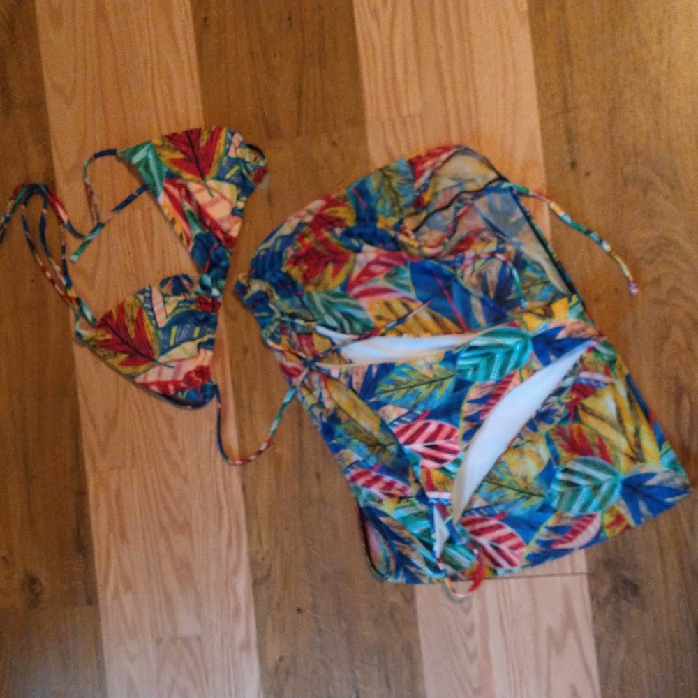 NWOT bikini swimsuit